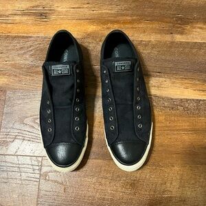 Converse Low Top- Size 11.5